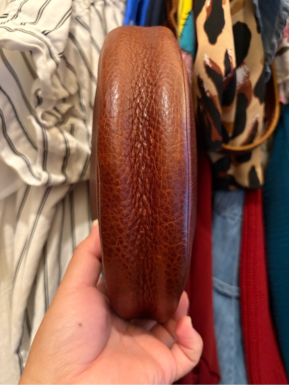 Portland Leather Goods | Large Circle | Nutmeg - Picture 7 of 14